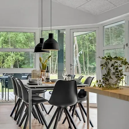 度假居 Awesome Home In Blavand With Sauna *