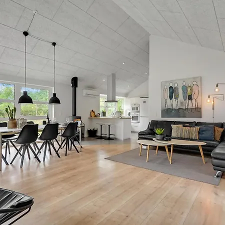 Three-bedroom In *