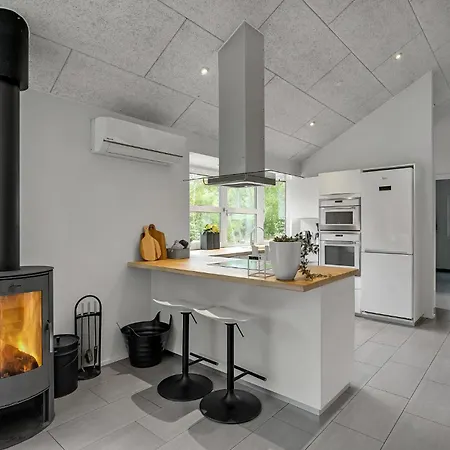 Three-bedroom In 펜션 *